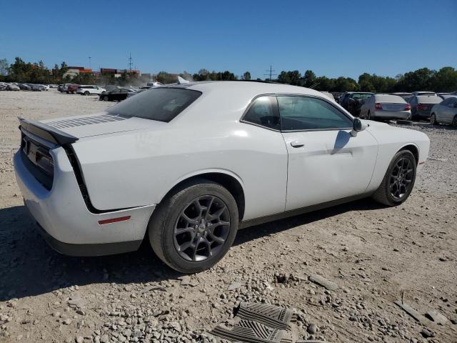 Photo 2 VIN: 2C3CDZGGXJH235127 - DODGE CHALLENGER 