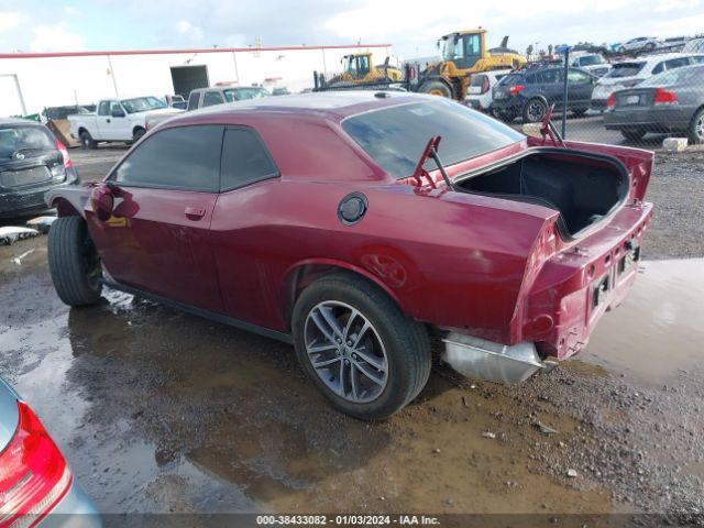 Photo 2 VIN: 2C3CDZGGXKH583818 - DODGE CHALLENGER 