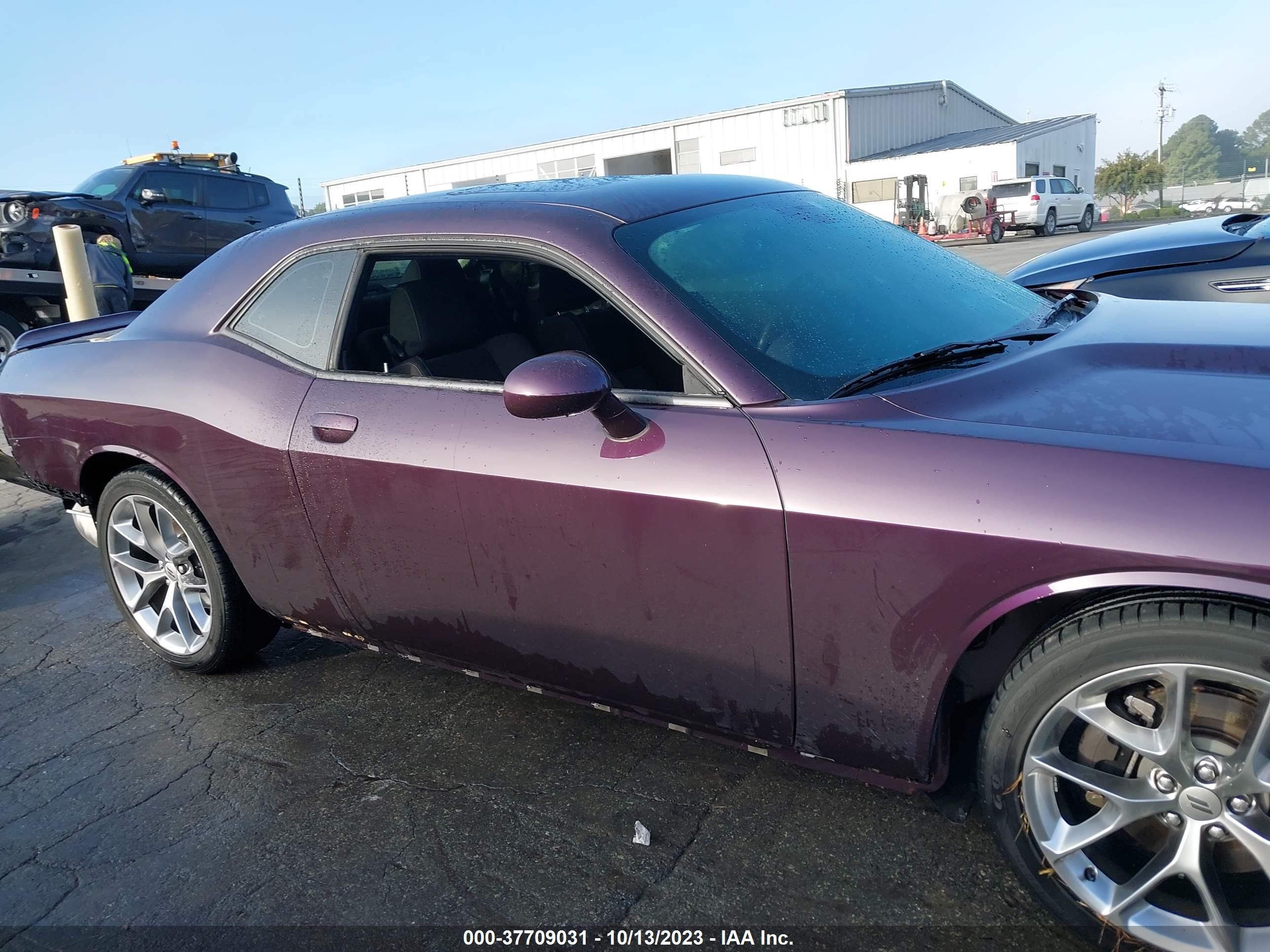 Photo 13 VIN: 2C3CDZJG0LH235102 - DODGE CHALLENGER 