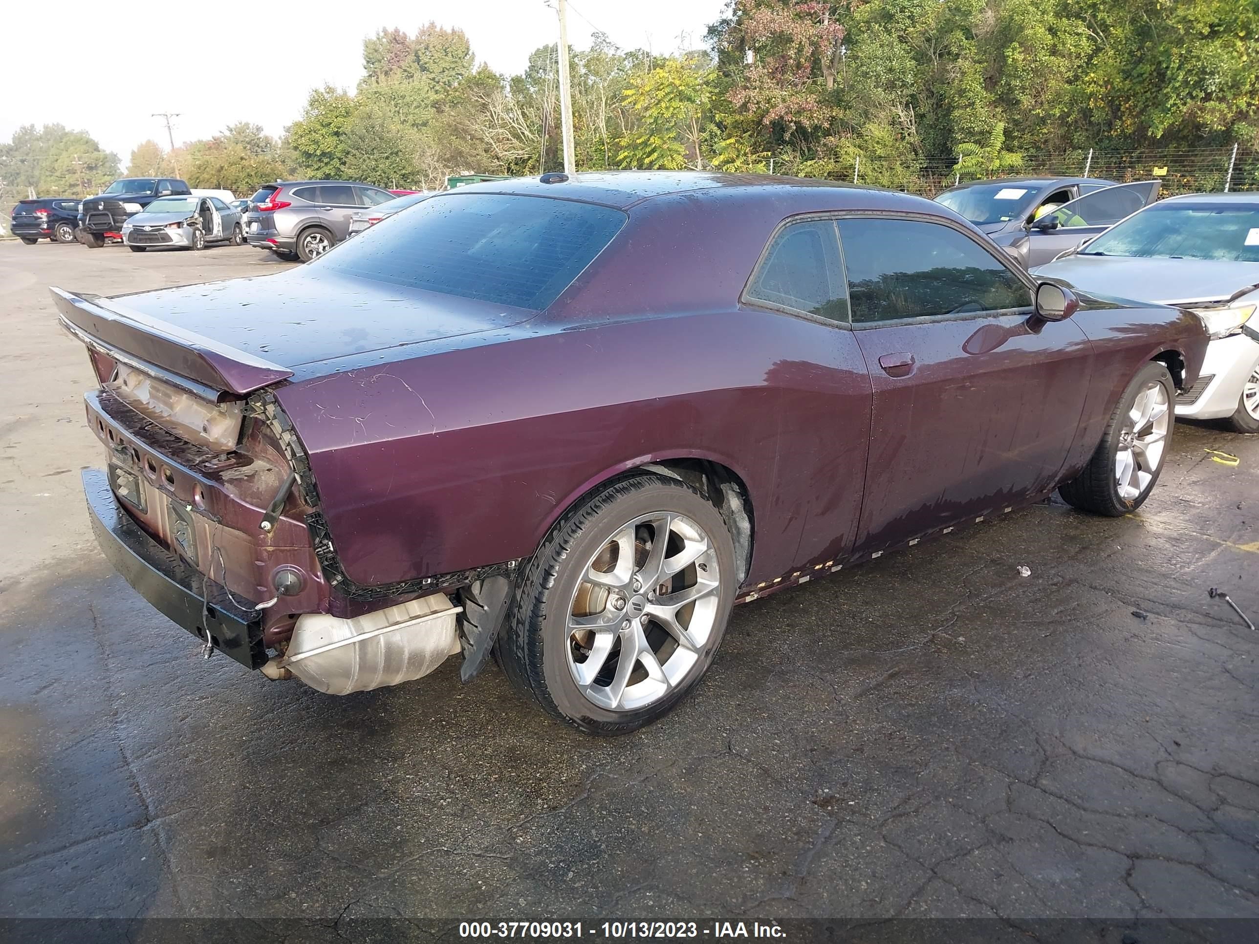 Photo 3 VIN: 2C3CDZJG0LH235102 - DODGE CHALLENGER 