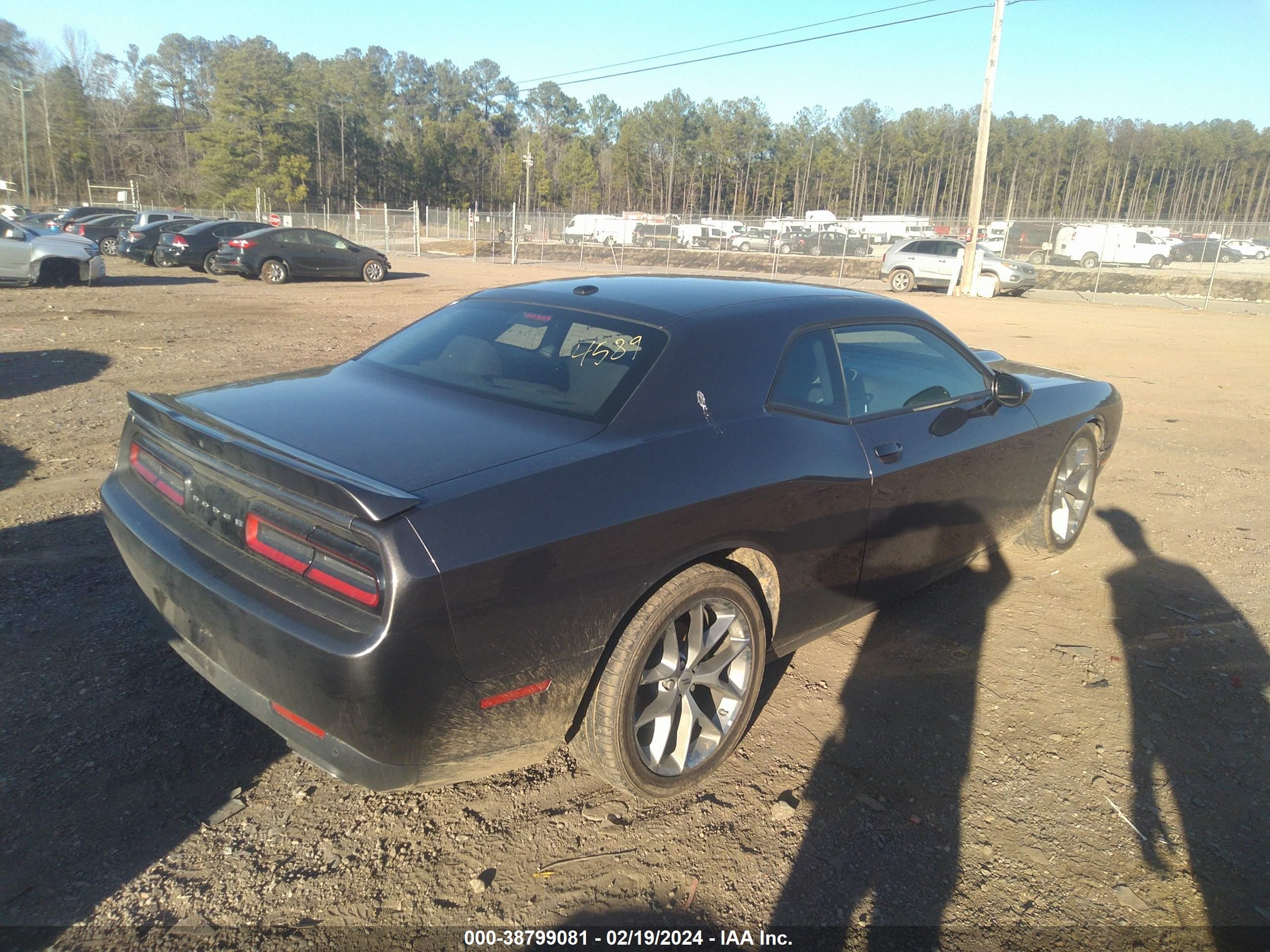 Photo 3 VIN: 2C3CDZJG0NH249780 - DODGE CHALLENGER 