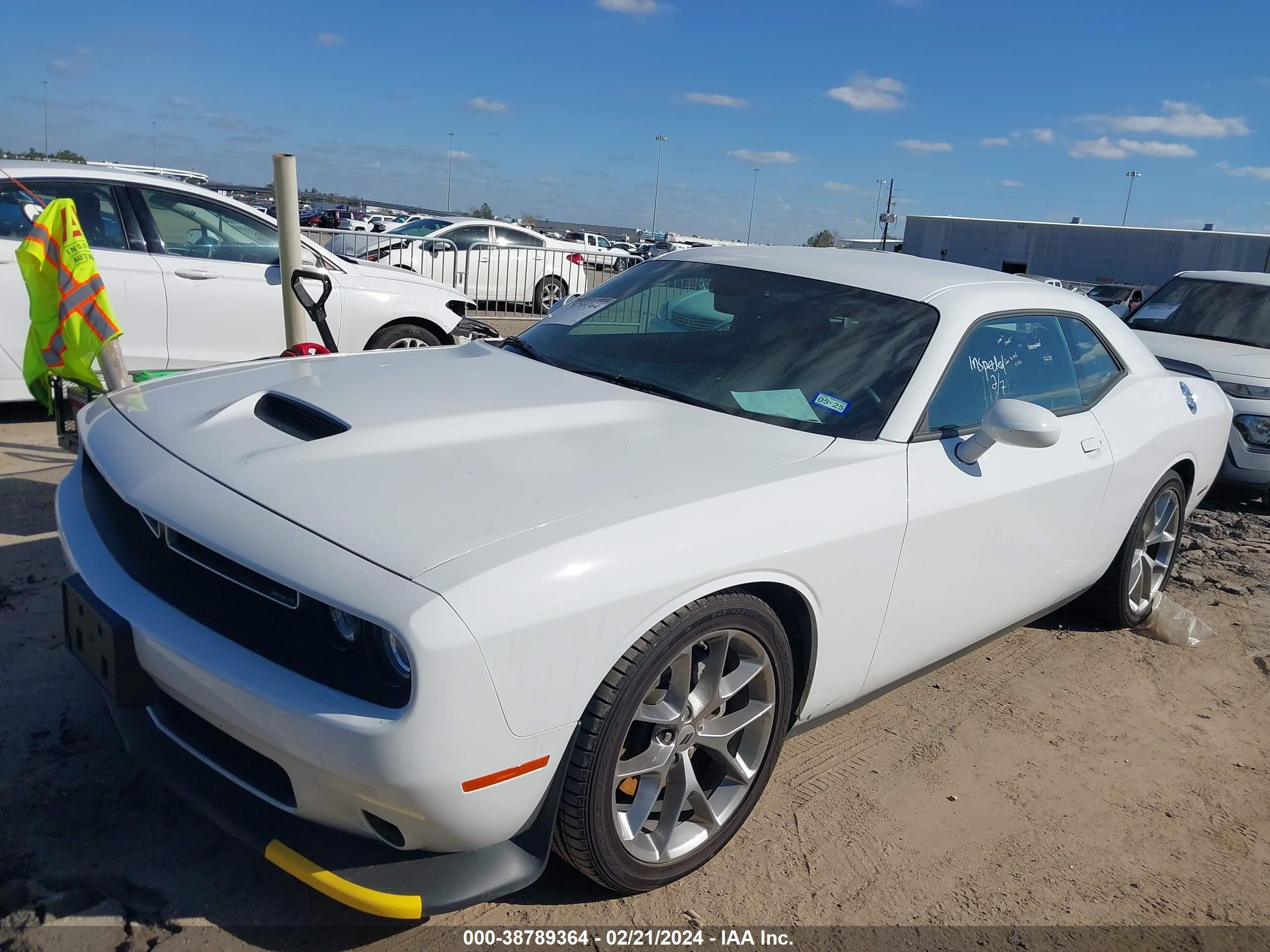 Photo 1 VIN: 2C3CDZJG0PH605325 - DODGE CHALLENGER 