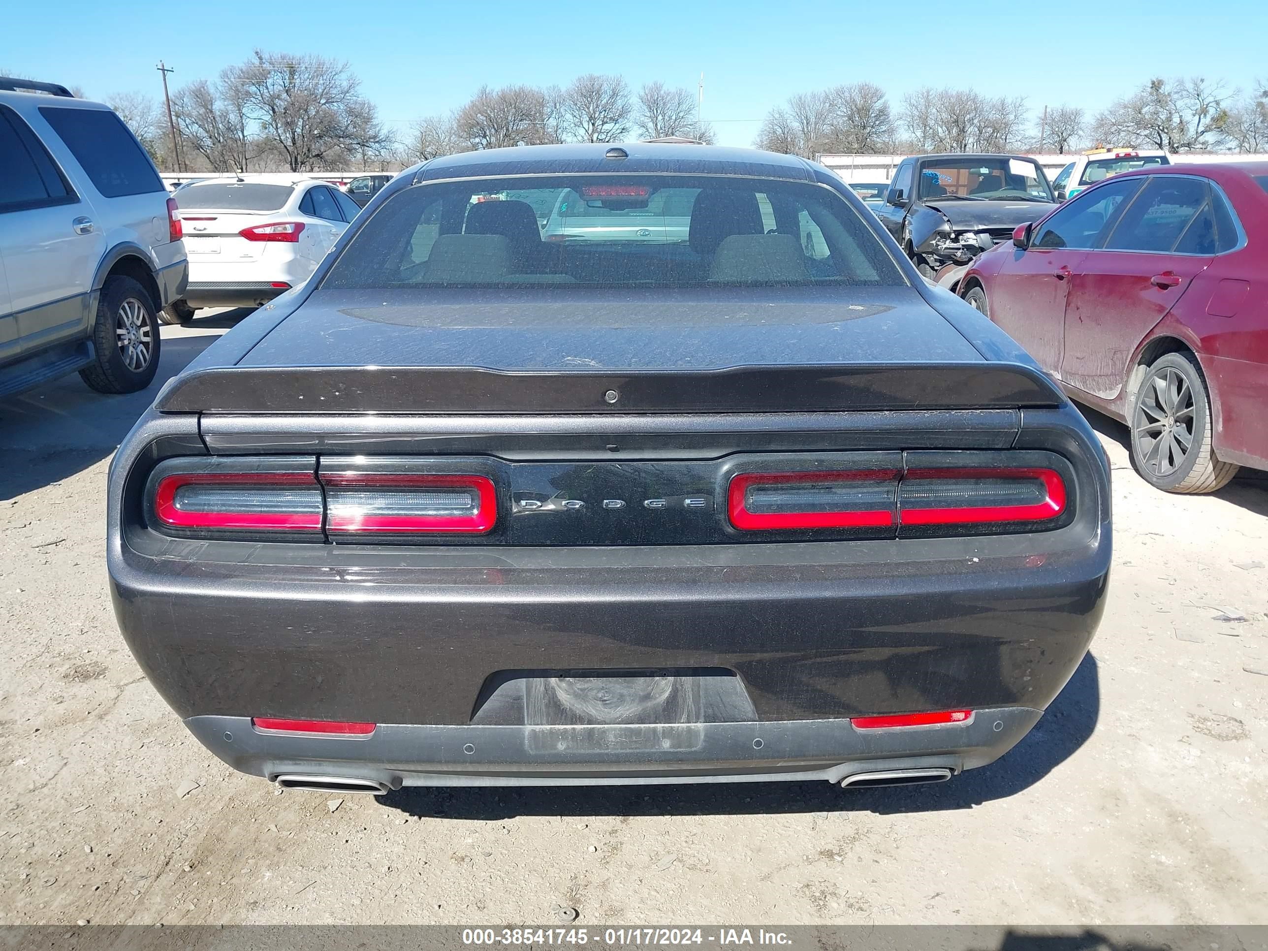 Photo 15 VIN: 2C3CDZJG1NH136954 - DODGE CHALLENGER 