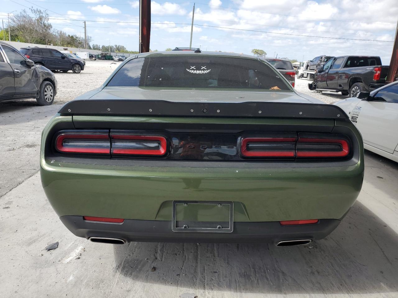 Photo 5 VIN: 2C3CDZJG2LH182886 - DODGE CHALLENGER 