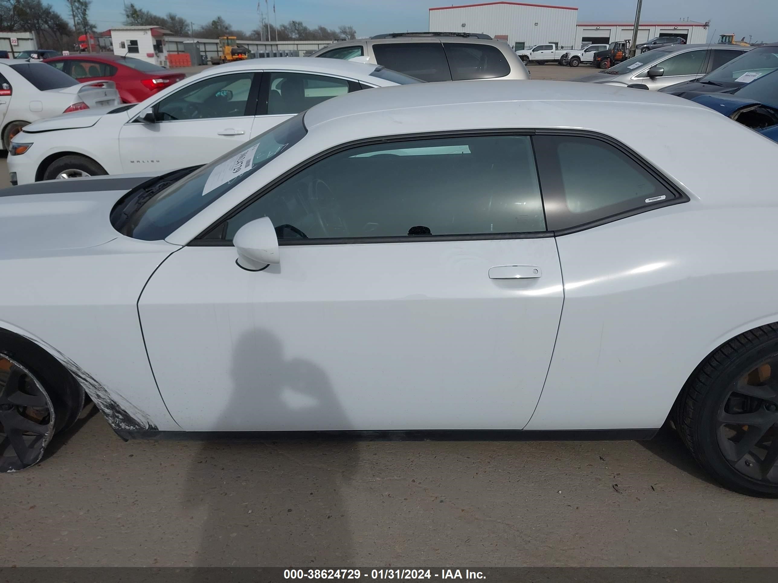 Photo 13 VIN: 2C3CDZJG3PH510418 - DODGE CHALLENGER 