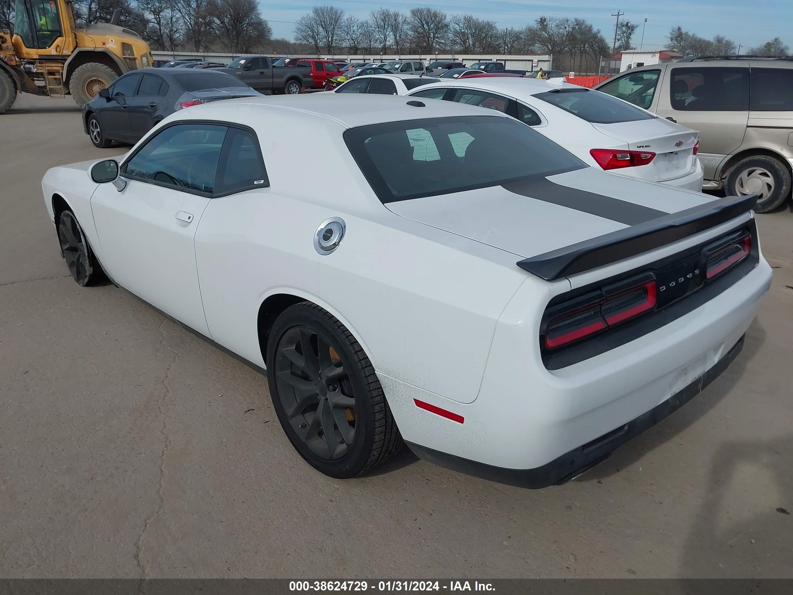 Photo 2 VIN: 2C3CDZJG3PH510418 - DODGE CHALLENGER 