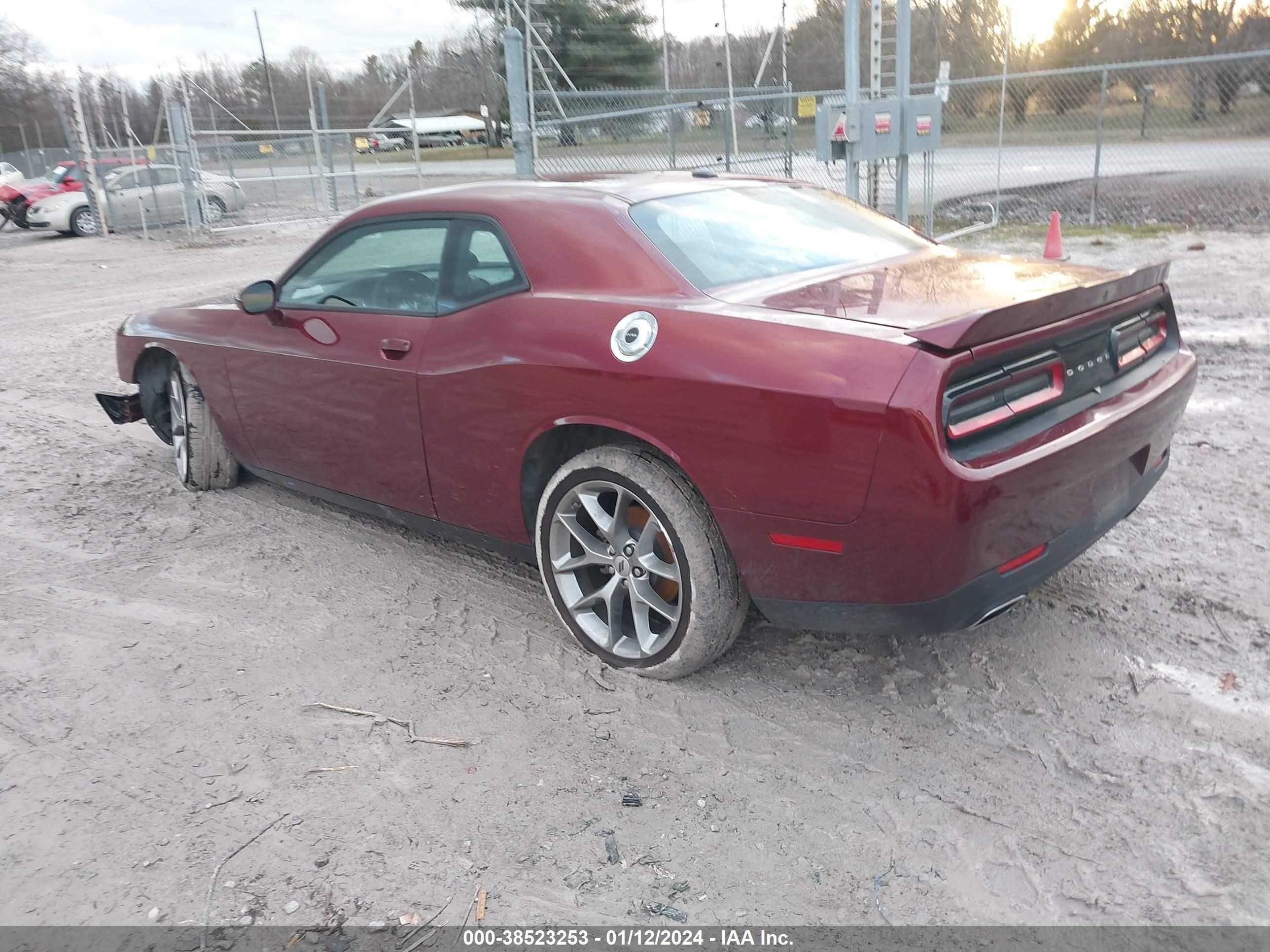 Photo 2 VIN: 2C3CDZJG5NH257891 - DODGE CHALLENGER 