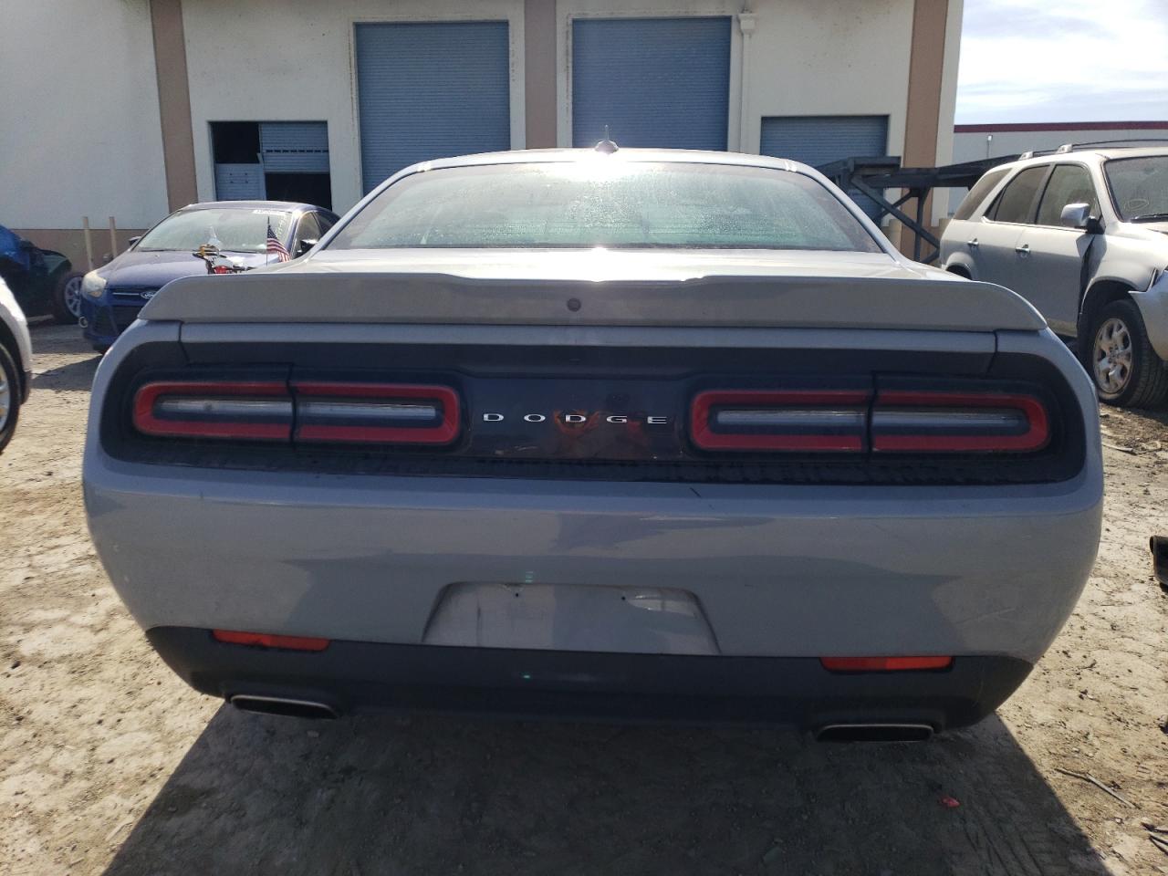 Photo 5 VIN: 2C3CDZJG7MH660432 - DODGE CHALLENGER 