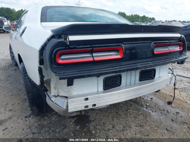 Photo 5 VIN: 2C3CDZJG8PH662789 - DODGE CHALLENGER 