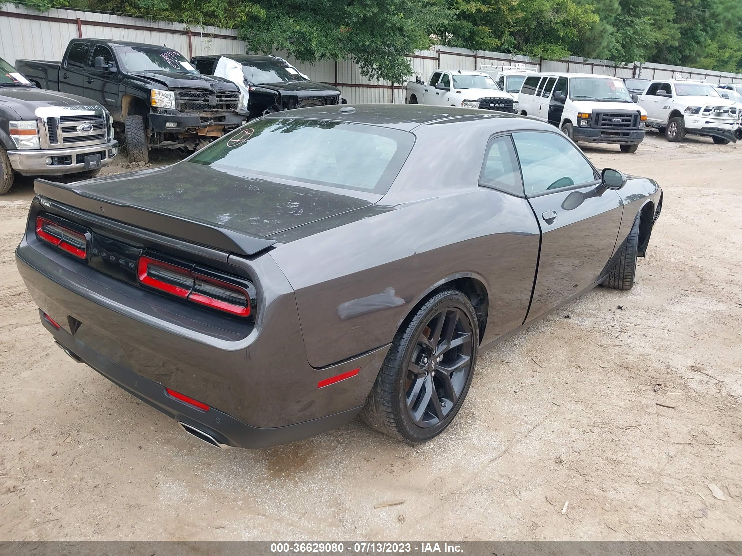 Photo 3 VIN: 2C3CDZJG9NH191832 - DODGE CHALLENGER 