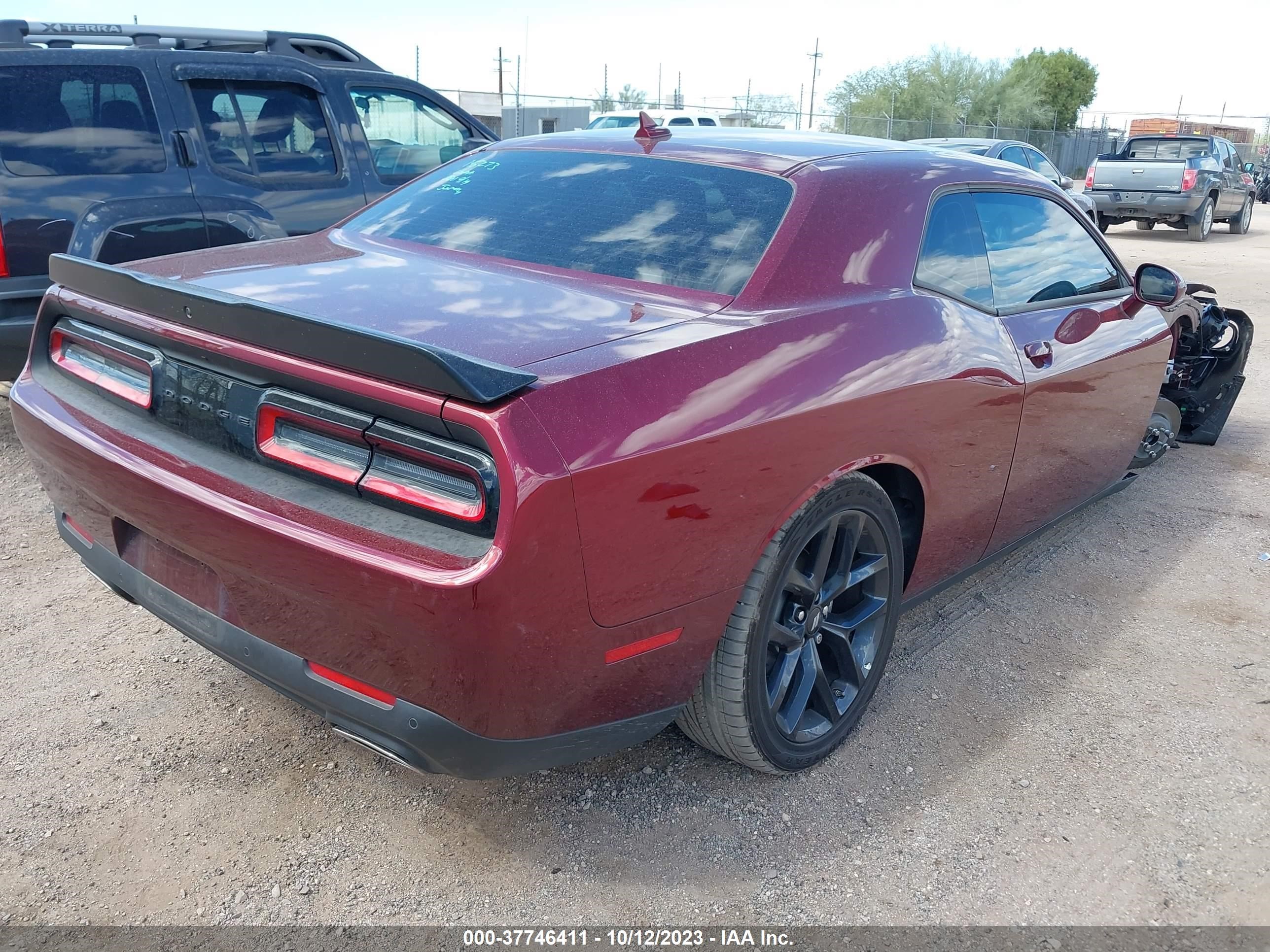 Photo 3 VIN: 2C3CDZJGXPH554013 - DODGE CHALLENGER 