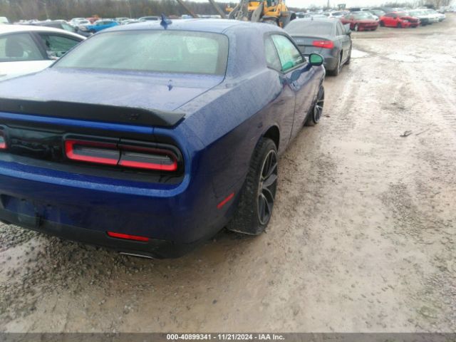 Photo 3 VIN: 2C3CDZKG2MH638417 - DODGE CHALLENGER 