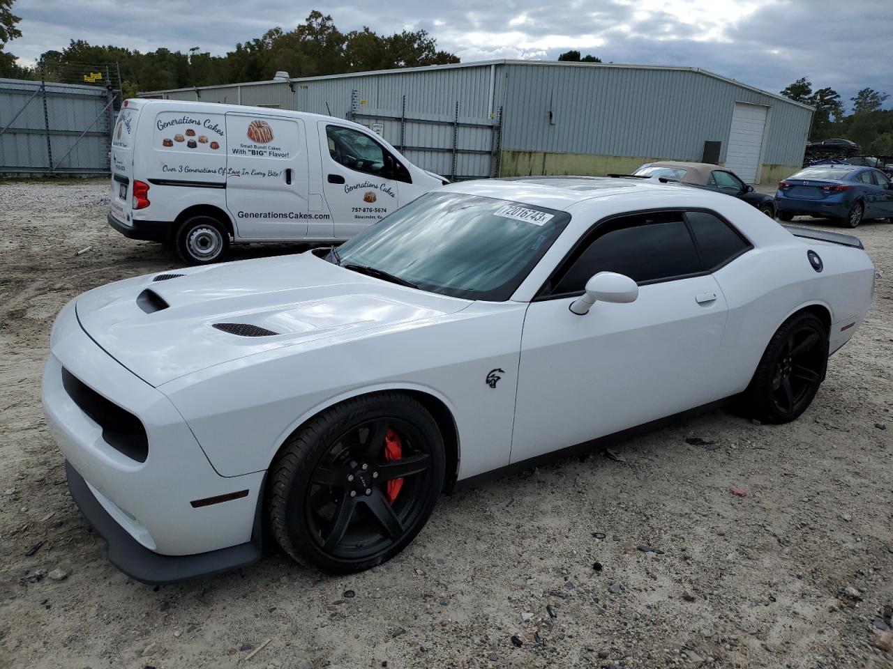 Photo 0 VIN: 2C3CDZL90KH695034 - DODGE CHALLENGER 