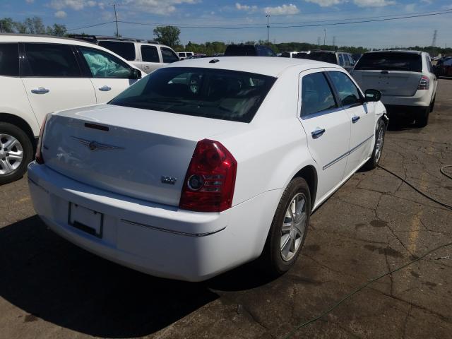 Photo 3 VIN: 2C3CK5CV2AH331174 - CHRYSLER 300 TOURIN 