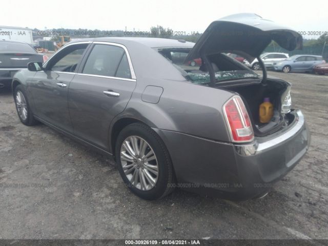 Photo 2 VIN: 2C3CK6CT3BH523967 - CHRYSLER 300 