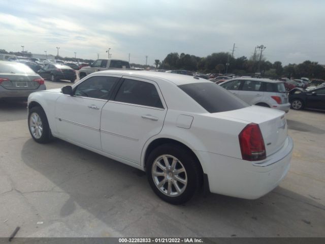 Photo 2 VIN: 2C3CK6CT6AH274398 - CHRYSLER 300 