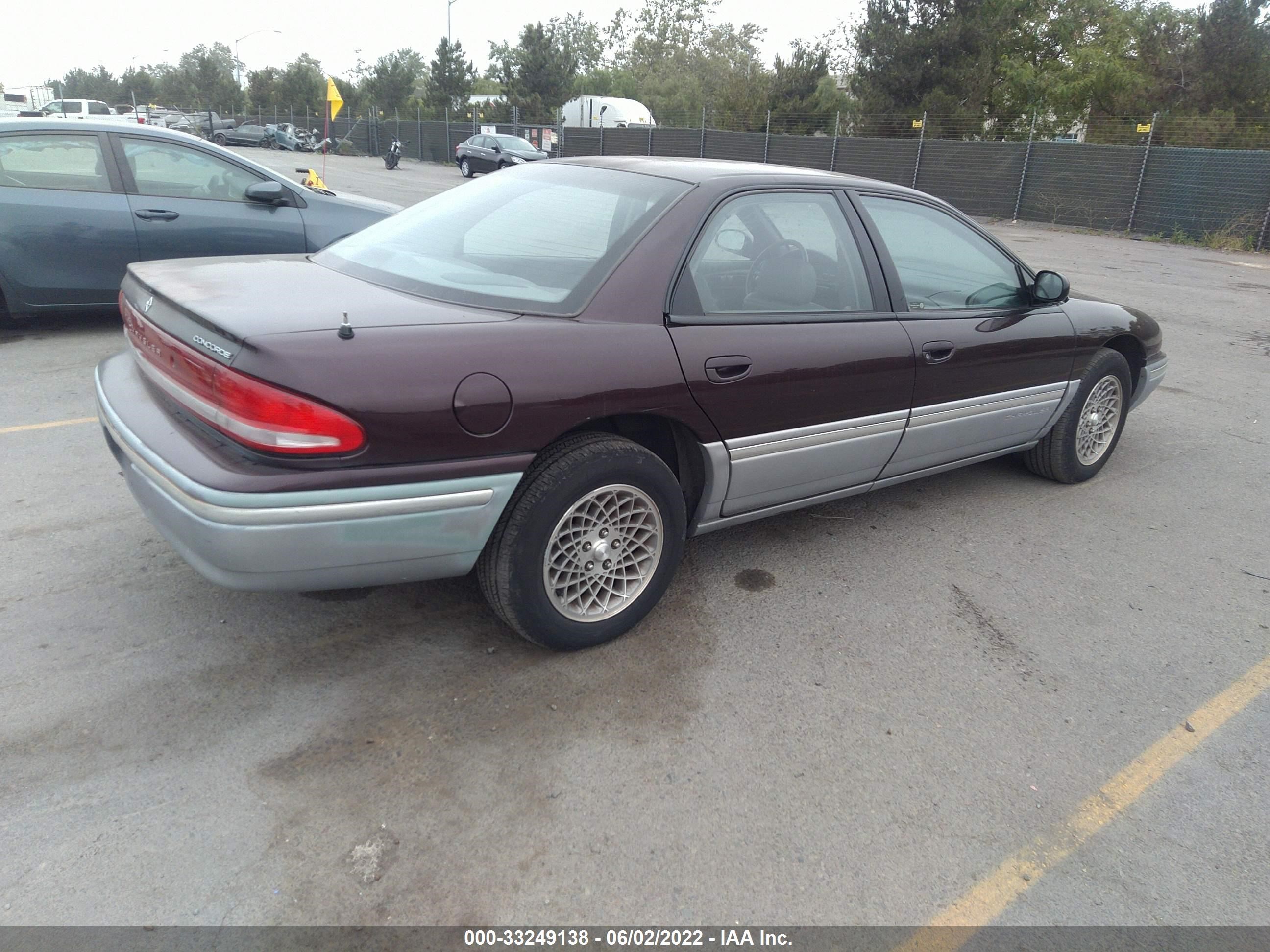 Photo 3 VIN: 2C3EL56T7PH691453 - CHRYSLER CONCORDE 