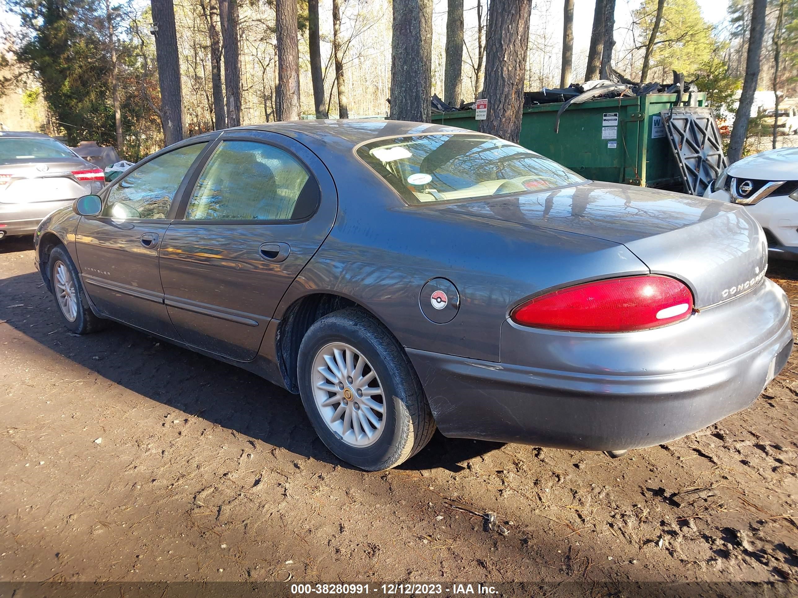 Photo 2 VIN: 2C3HD36J21H569815 - CHRYSLER CONCORDE 