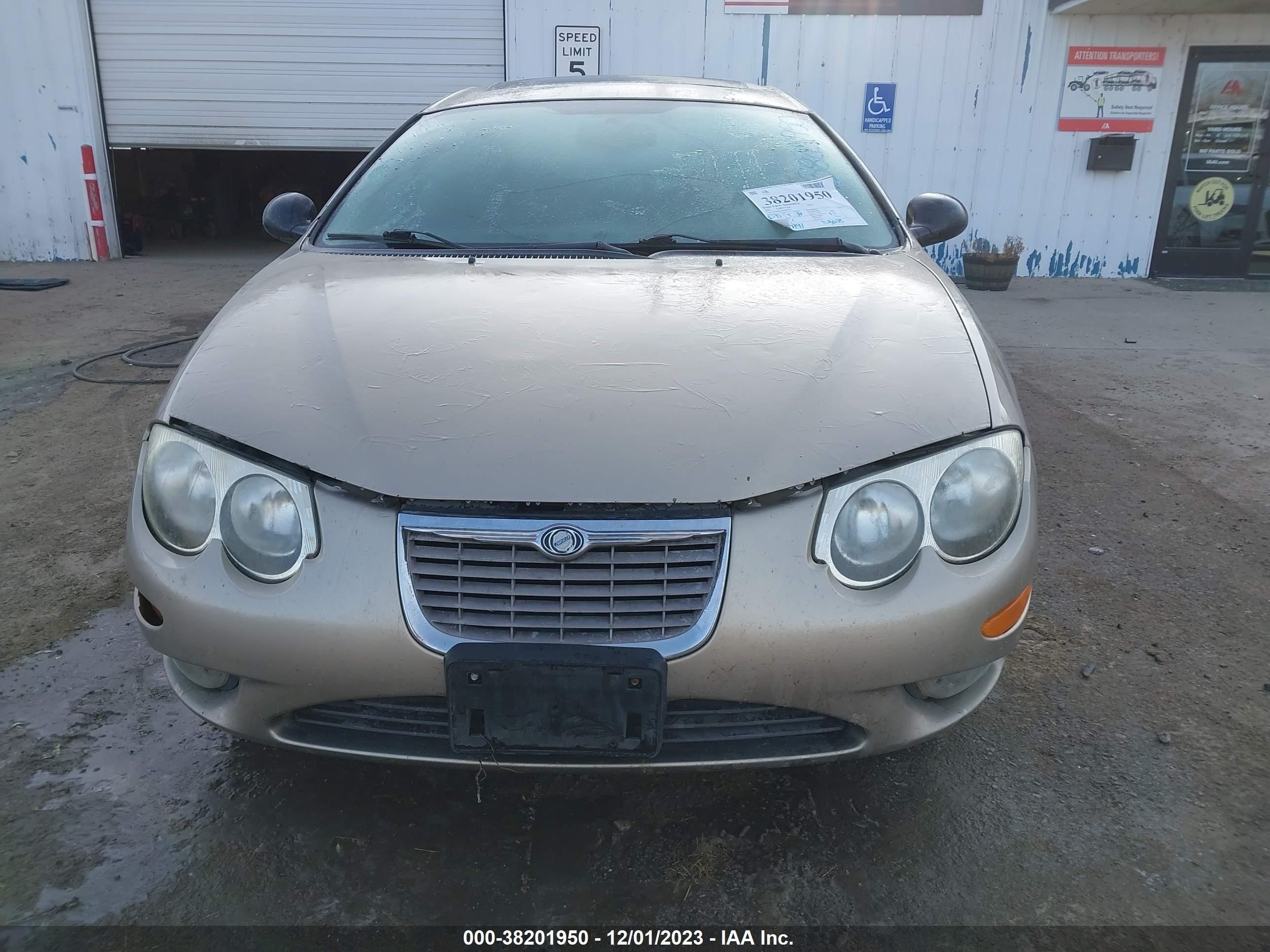 Photo 11 VIN: 2C3HE66G02H283322 - CHRYSLER 300M 