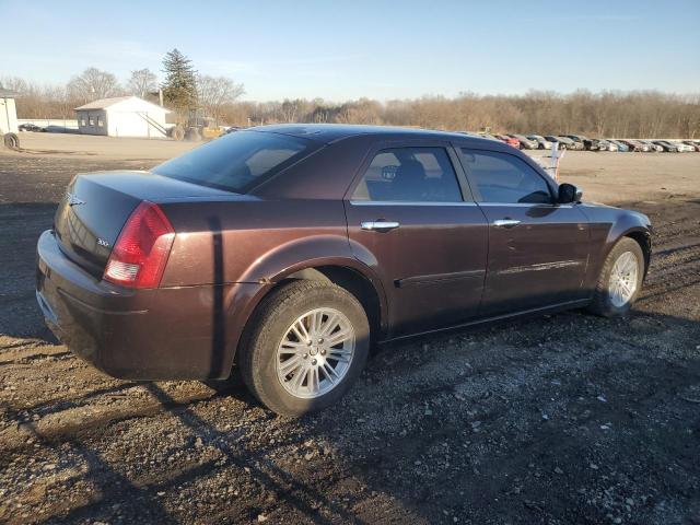 Photo 2 VIN: 2C3JA43R05H530575 - CHRYSLER 300 