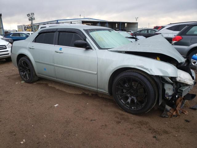 Photo 3 VIN: 2C3JA43R55H135243 - CHRYSLER 300 