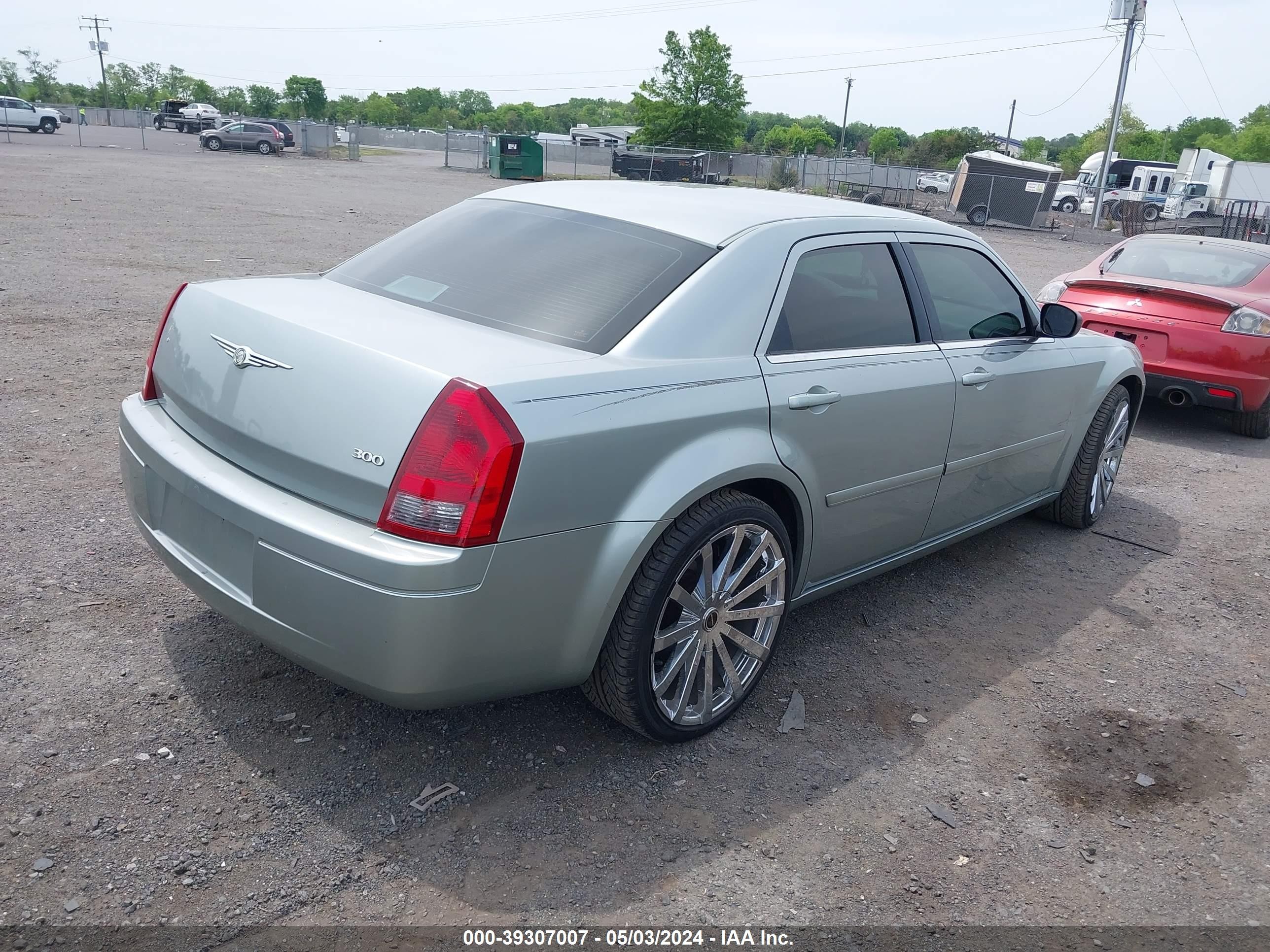 Photo 3 VIN: 2C3JA43R75H500814 - CHRYSLER 300 