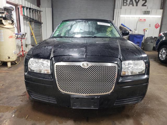 Photo 4 VIN: 2C3JA43R95H528761 - CHRYSLER 300 