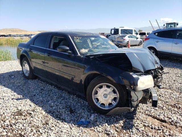 Photo 3 VIN: 2C3JA43RX5H596647 - CHRYSLER 300 