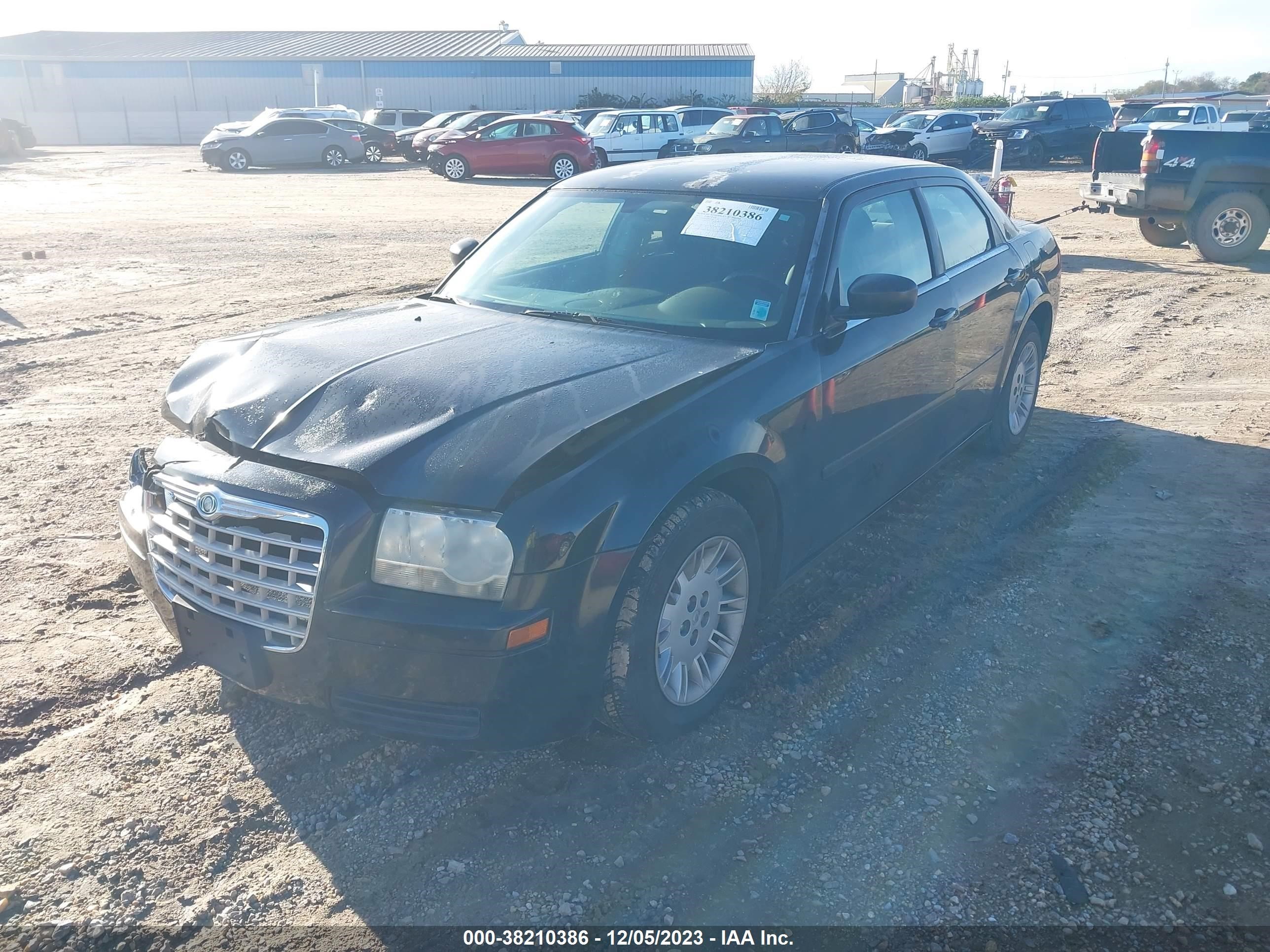 Photo 1 VIN: 2C3JA43RX5H636189 - CHRYSLER 300 