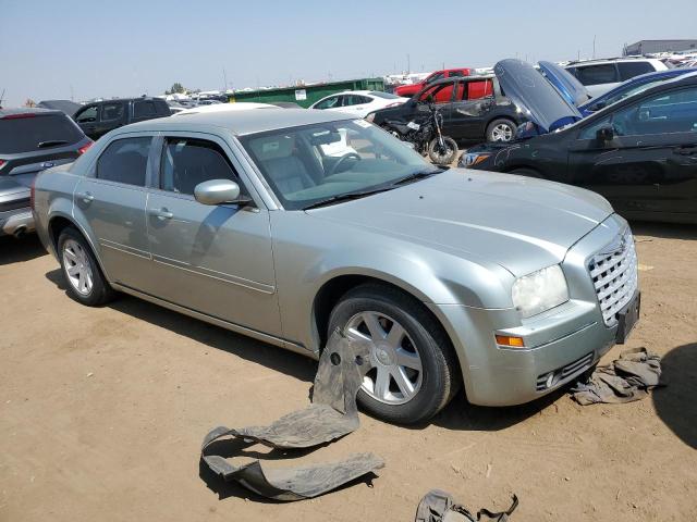 Photo 3 VIN: 2C3JA53G05H103384 - CHRYSLER 300 