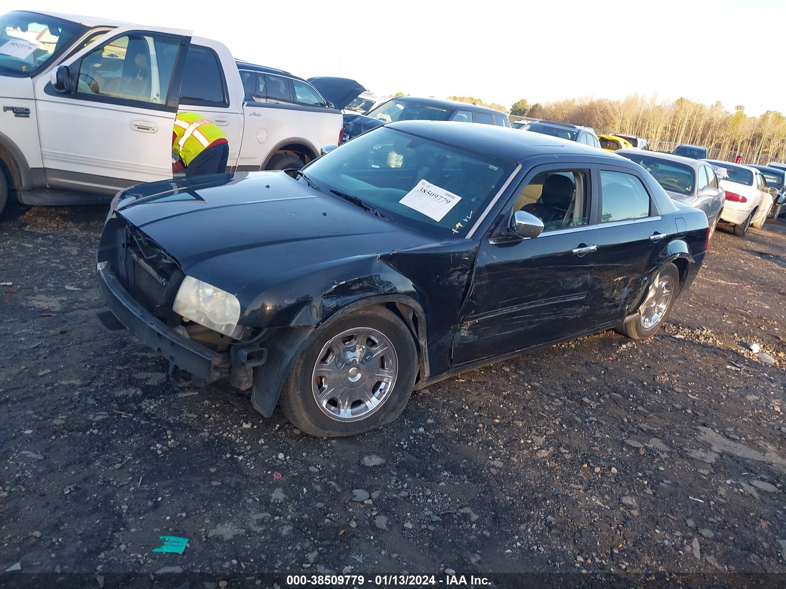 Photo 1 VIN: 2C3JA53G15H694146 - CHRYSLER 300 