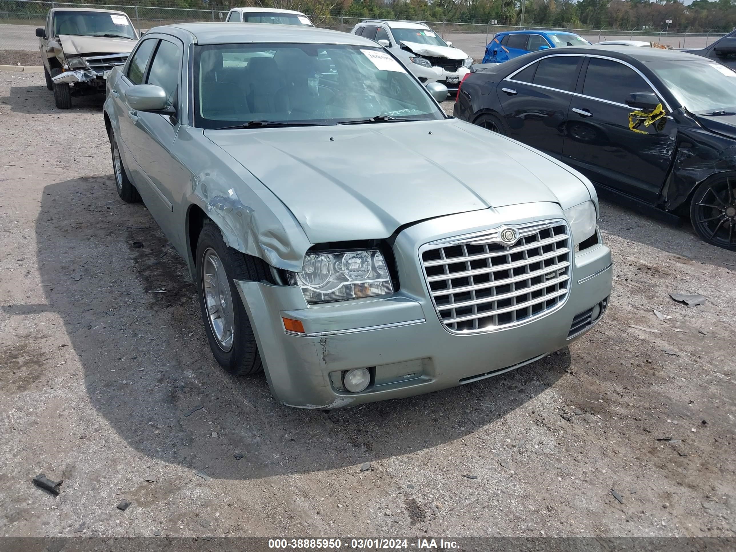 Photo 5 VIN: 2C3JA53G25H164106 - CHRYSLER 300 