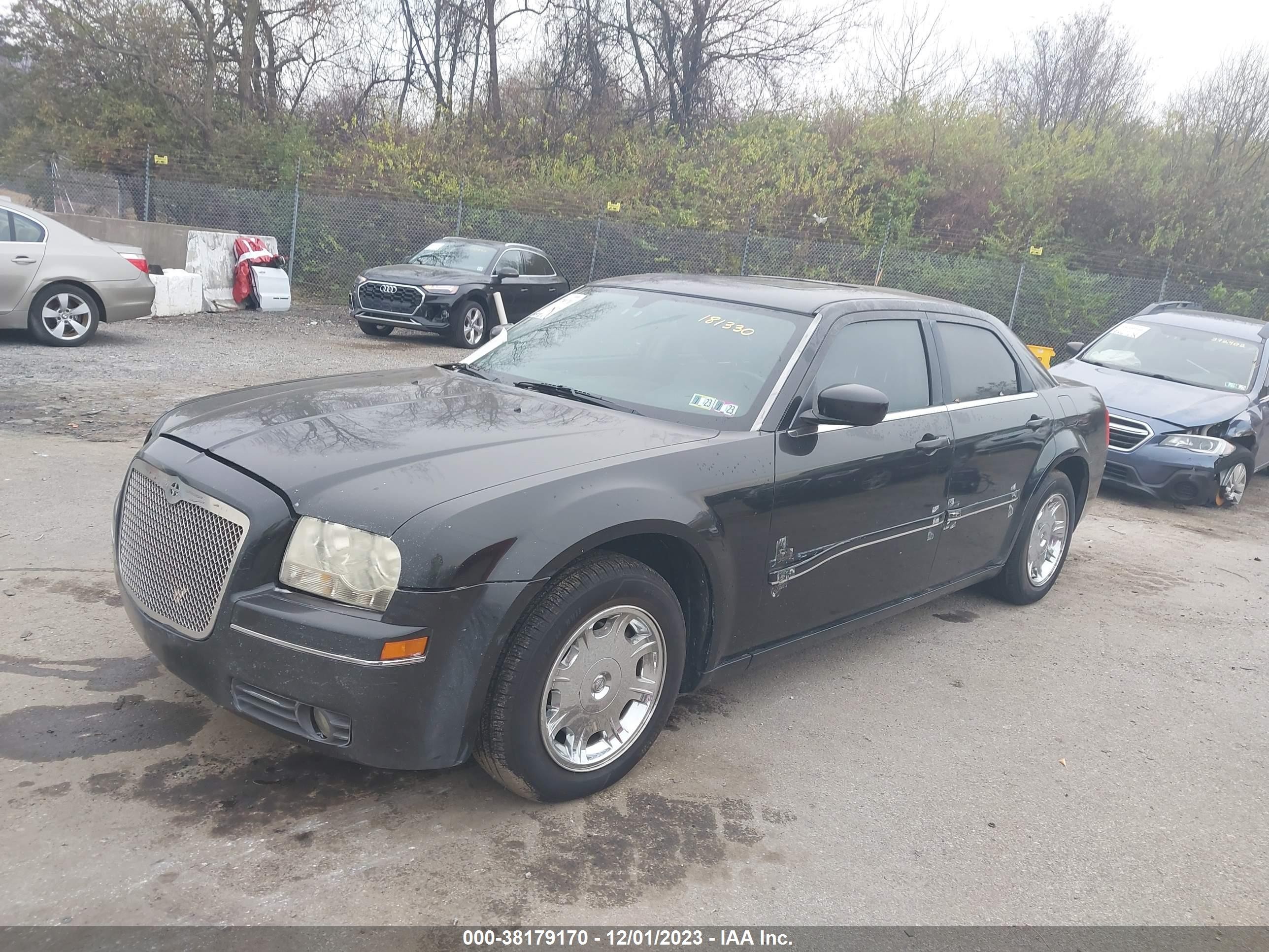 Photo 1 VIN: 2C3JA53G45H181330 - CHRYSLER 300 