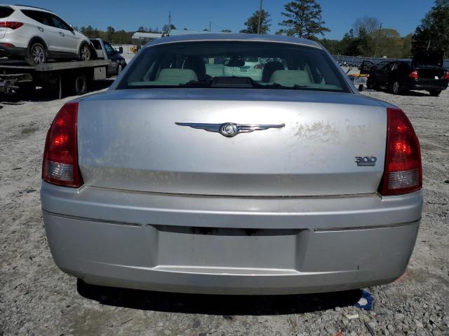 Photo 5 VIN: 2C3JA53G55H178940 - CHRYSLER 300 