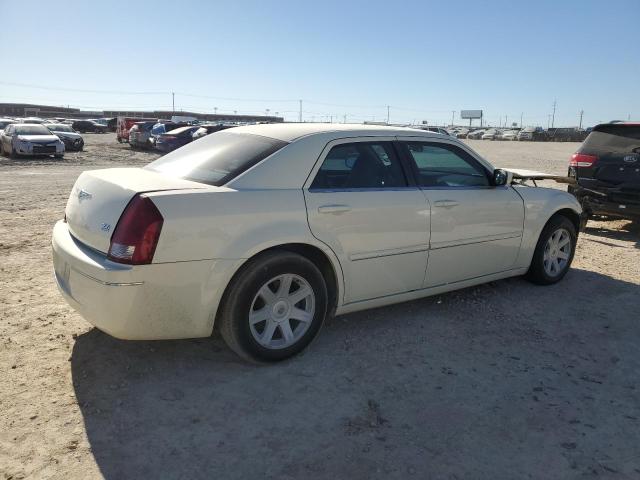 Photo 2 VIN: 2C3JA53G65H176193 - CHRYSLER 300 