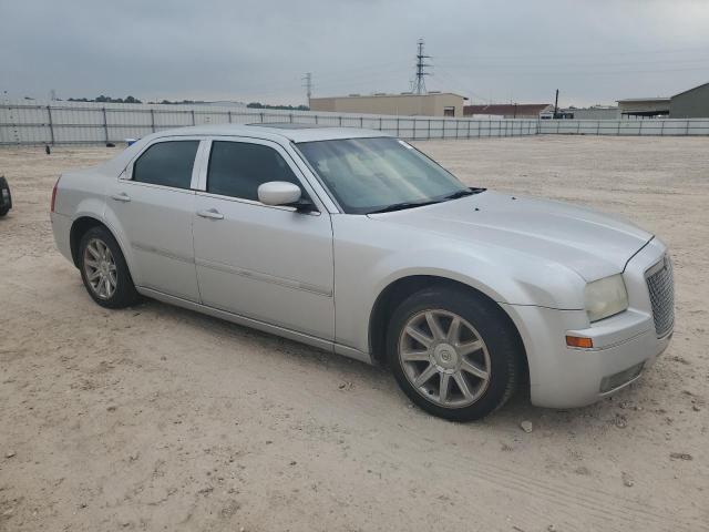 Photo 3 VIN: 2C3JA53G65H543657 - CHRYSLER 300 