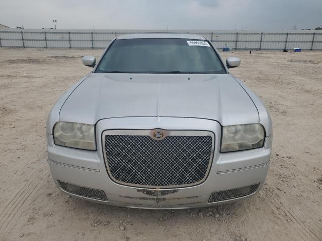 Photo 4 VIN: 2C3JA53G65H543657 - CHRYSLER 300 