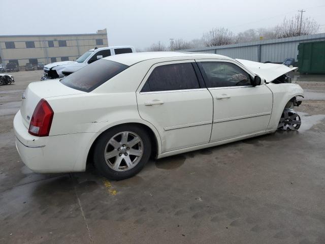 Photo 2 VIN: 2C3JA53G75H658252 - CHRYSLER 300 