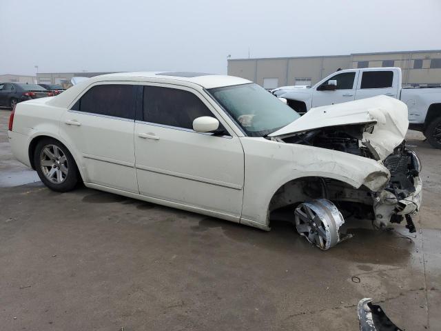 Photo 3 VIN: 2C3JA53G75H658252 - CHRYSLER 300 