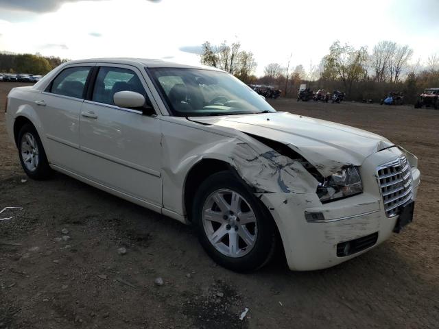 Photo 3 VIN: 2C3JA53G75H685709 - CHRYSLER 300 