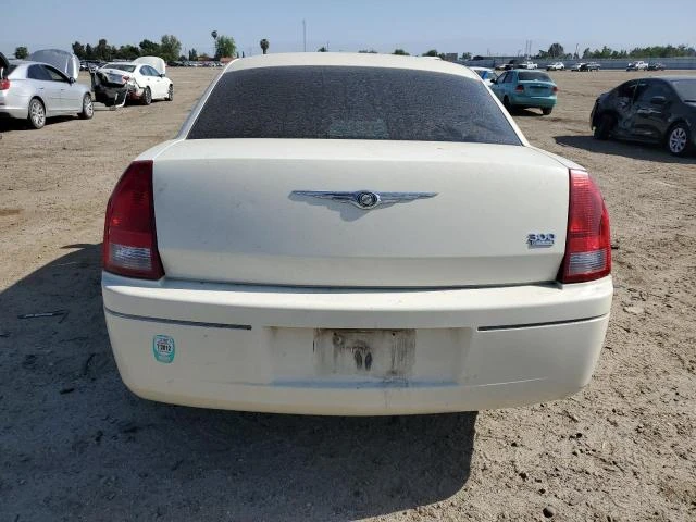 Photo 5 VIN: 2C3JA53G85H500809 - CHRYSLER 300 TOURIN 