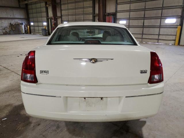 Photo 5 VIN: 2C3JA53G85H694032 - CHRYSLER 300 