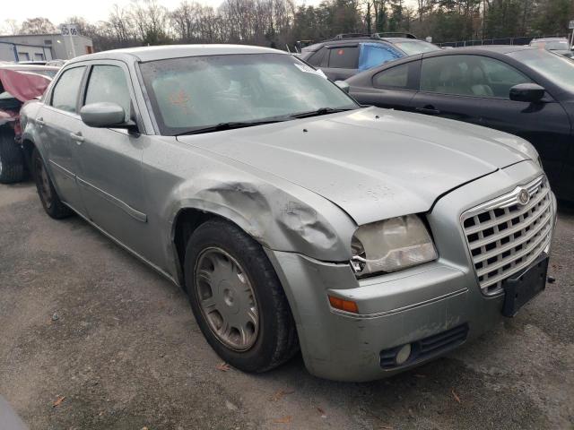 Photo 3 VIN: 2C3JA53G95H132706 - CHRYSLER 300 