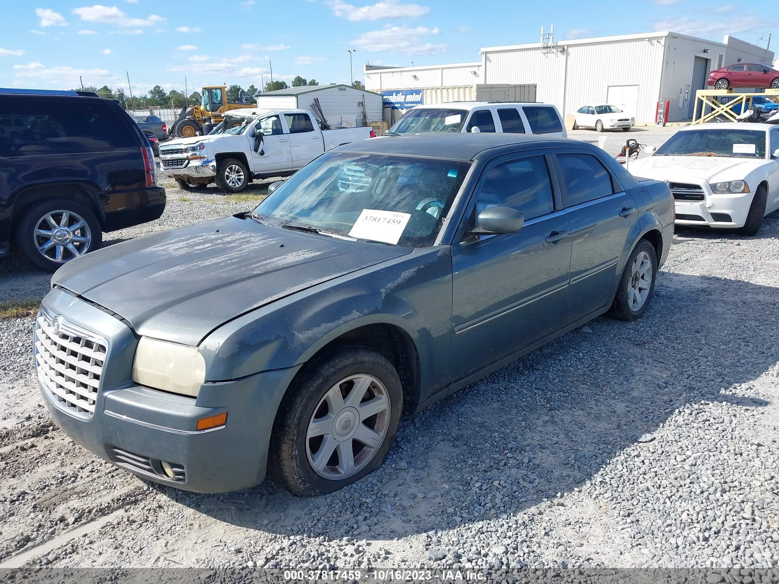 Photo 1 VIN: 2C3JA53G95H135069 - CHRYSLER 300 