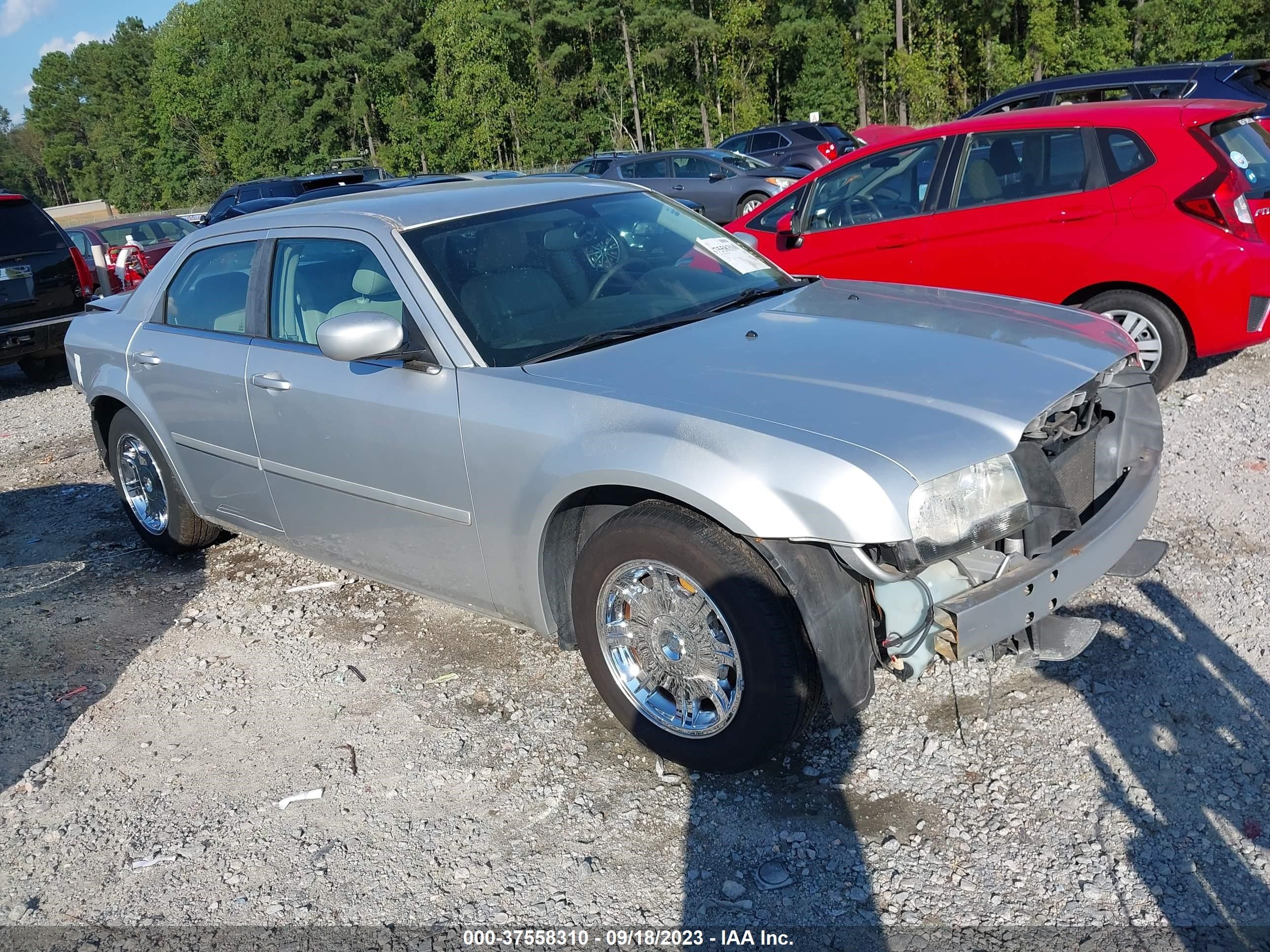 Photo 0 VIN: 2C3JA53G95H186605 - CHRYSLER 300 