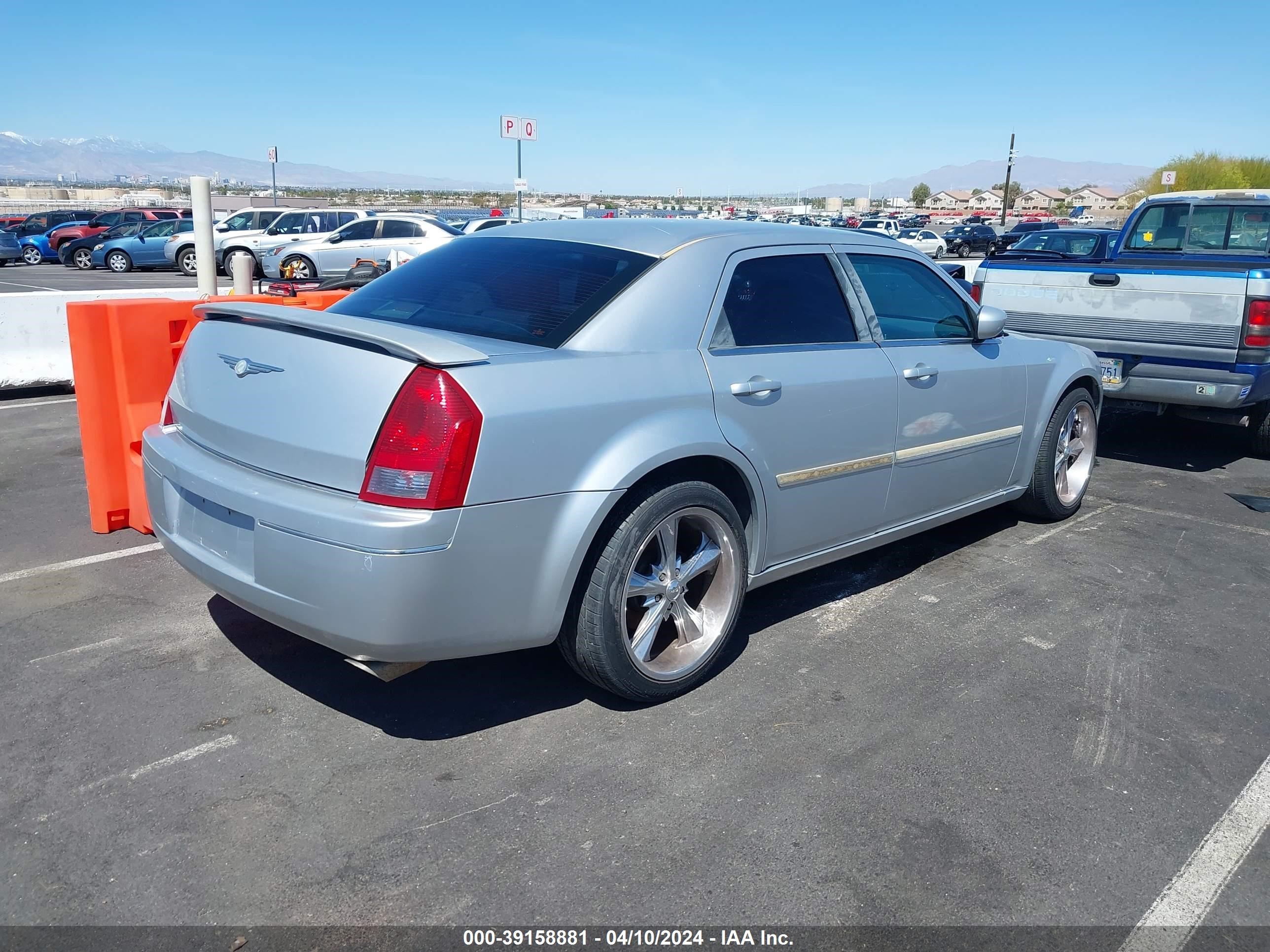 Photo 3 VIN: 2C3JA53GX5H540390 - CHRYSLER 300 