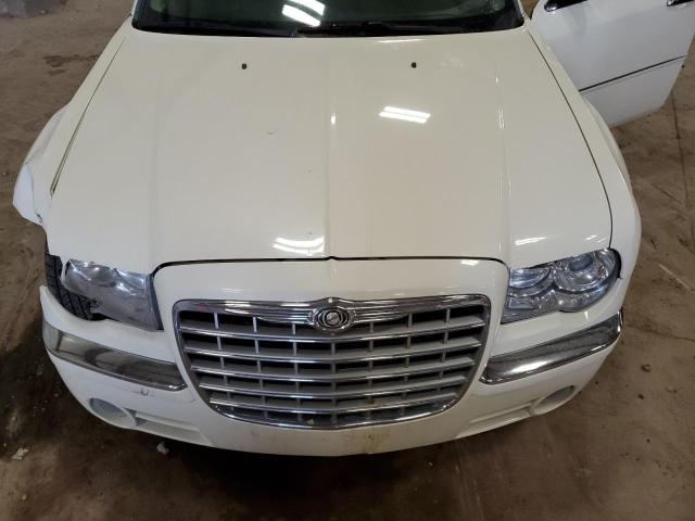 Photo 10 VIN: 2C3JA63H15H664868 - CHRYSLER 300 