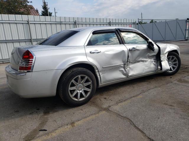 Photo 2 VIN: 2C3JA63H15H673912 - CHRYSLER 300C 