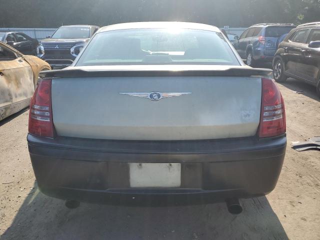 Photo 5 VIN: 2C3JA63H25H121271 - CHRYSLER 300C 