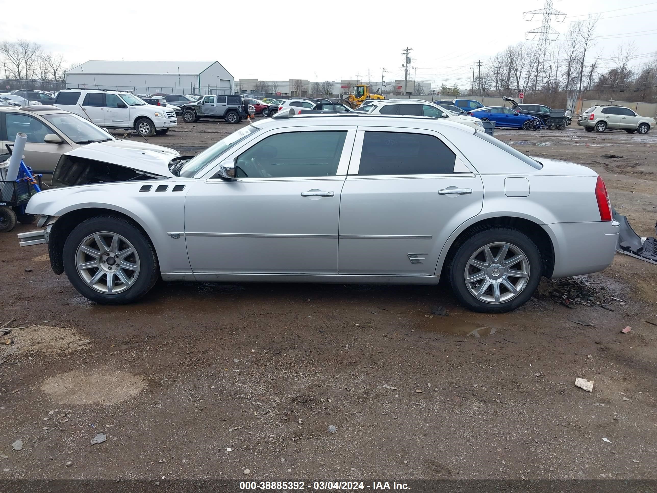 Photo 14 VIN: 2C3JA63H35H528256 - CHRYSLER 300C 